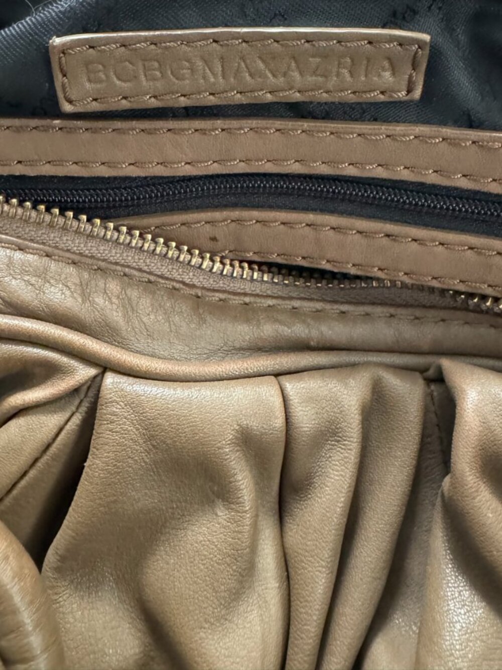BCBGMAXAZRIA Ruched Leather Shoulder Bag Tan Braided Handles Soft Slouchy Tote - Picture 2 of 4